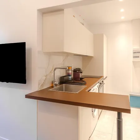 Moderne Proche Suquet Apartman *